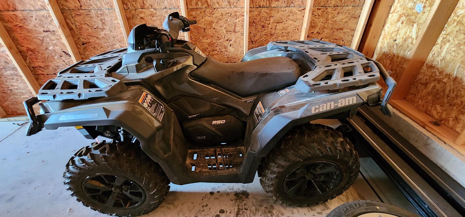 2022 CAN AM OUTLANDER 850 XT METAL FLAKE GREEN 66.6 miles