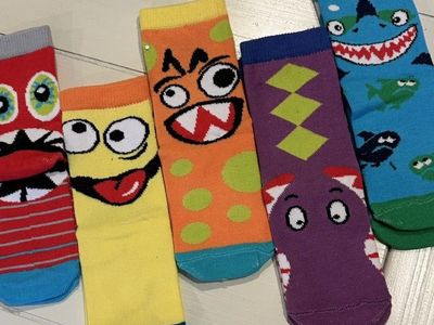 5 pairs of Crazy socks for toddlers & kids, Silly Socks.