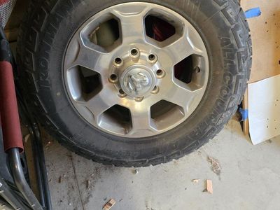 ram factory wheels 8 lug with Tpms