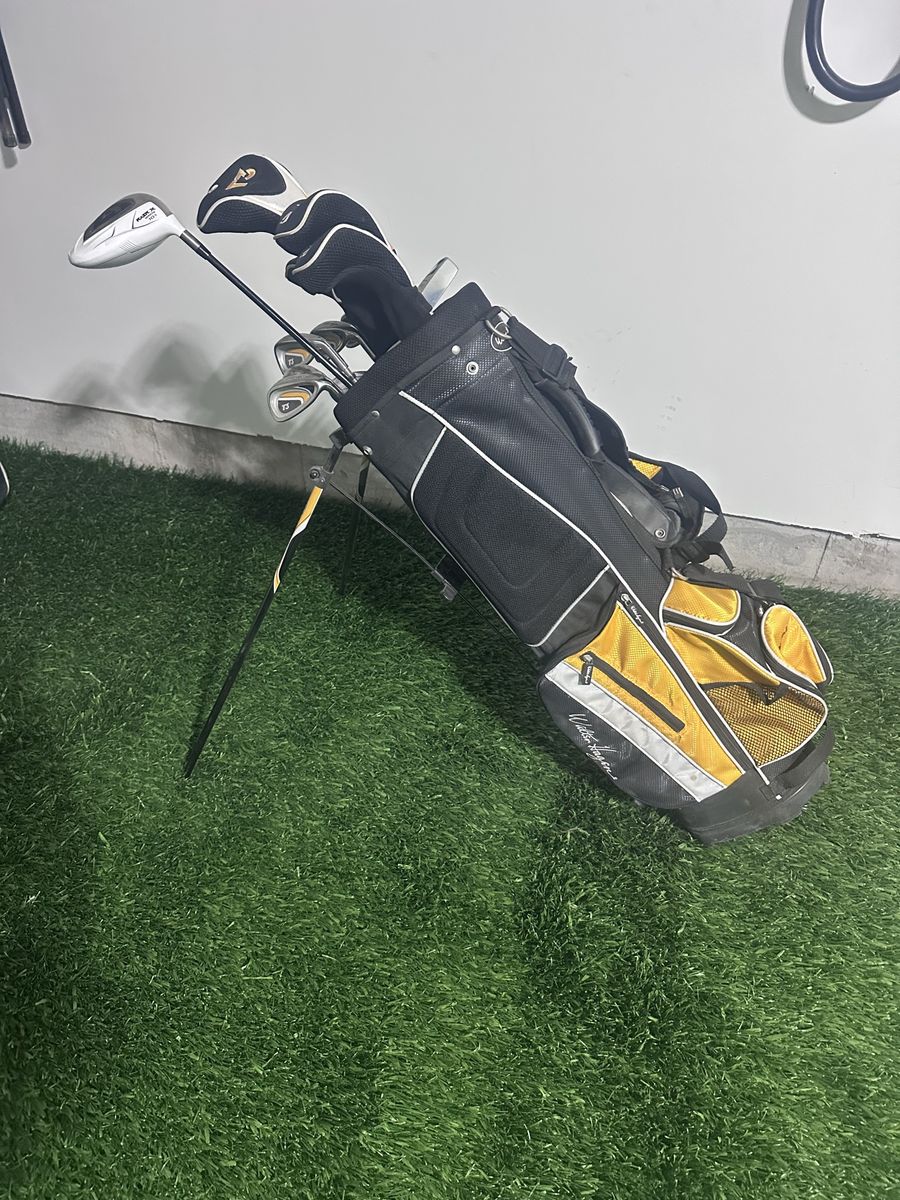Walter Hagen golf clubs set plus Callaway RAZR X White 10.5 Driver with Bag