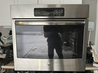 GE® 30 BUILT-IN SINGLE WALL OVEN