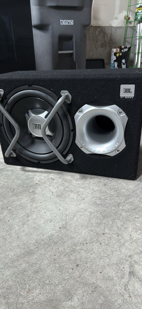 JBL GT BassPro 12-inch GT Series Car Subwoofer with Built-in Amp (Used)