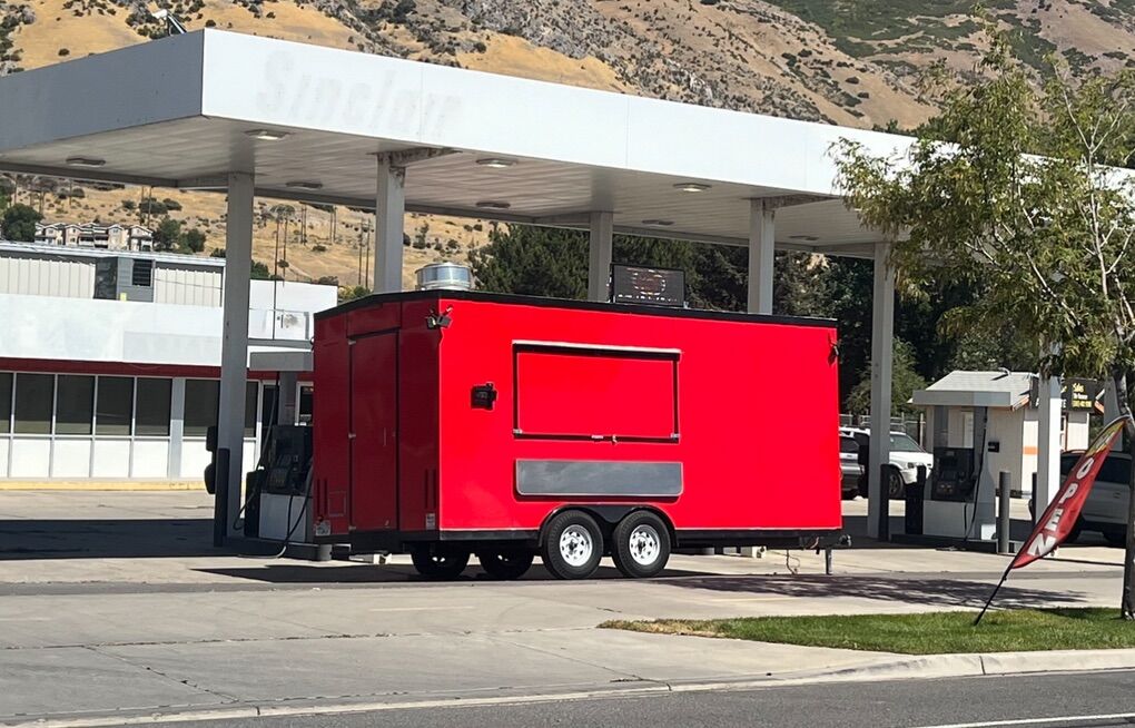 Food Trailer new 8x18