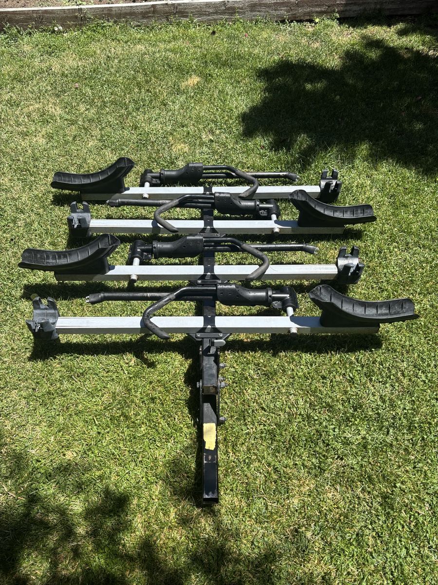 Thule T2 Pro X Four Bike 1.25 Inch Hitch Rack - good condition OBO