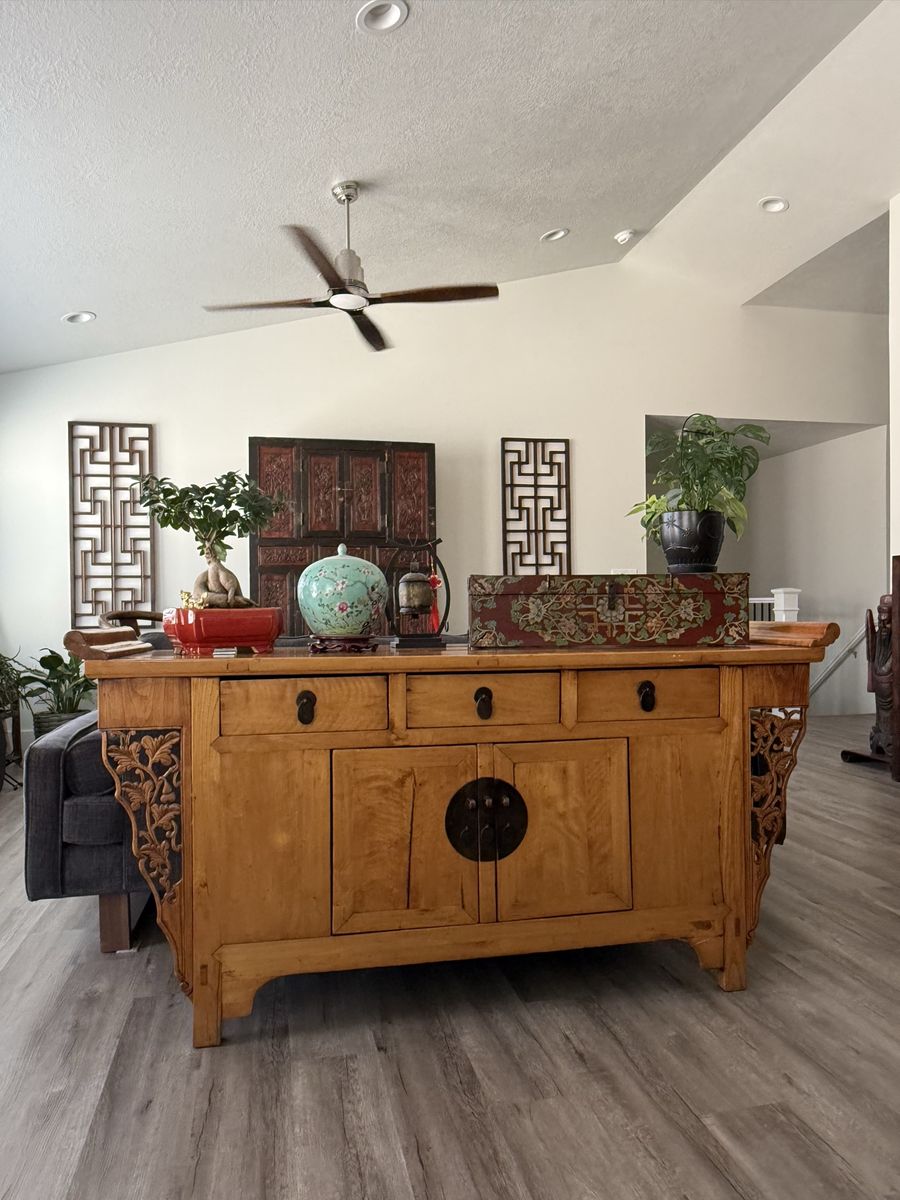 Chinese/Asian cabinet