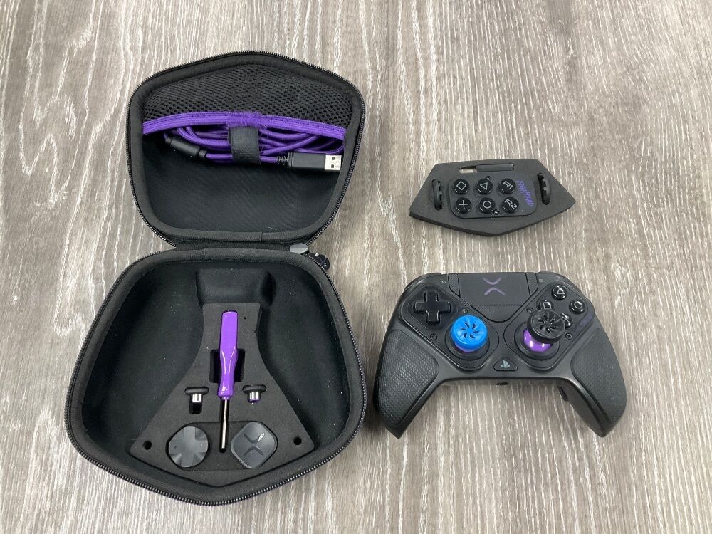 TURTLE BEACH VICTRIX PRO BFG PS5 W/CASE & ACCESSORIES