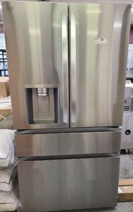 LG Stainless Steel French Door Refrigerator with Water Dispenser