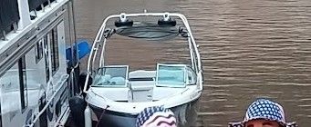 Four Winns 24.5' Horizon LC 200 Bowrider – Low Hours, Well Maintained, Matching Trailer – Estate Sale