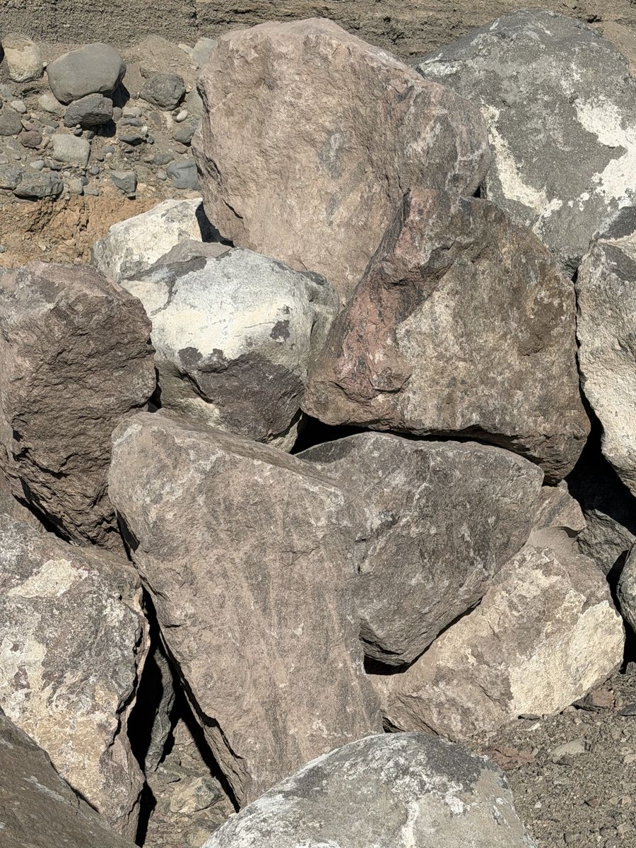 Main image 25
