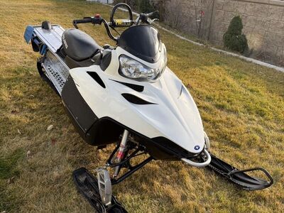 2008 polaris Dragon- Only 550 miles