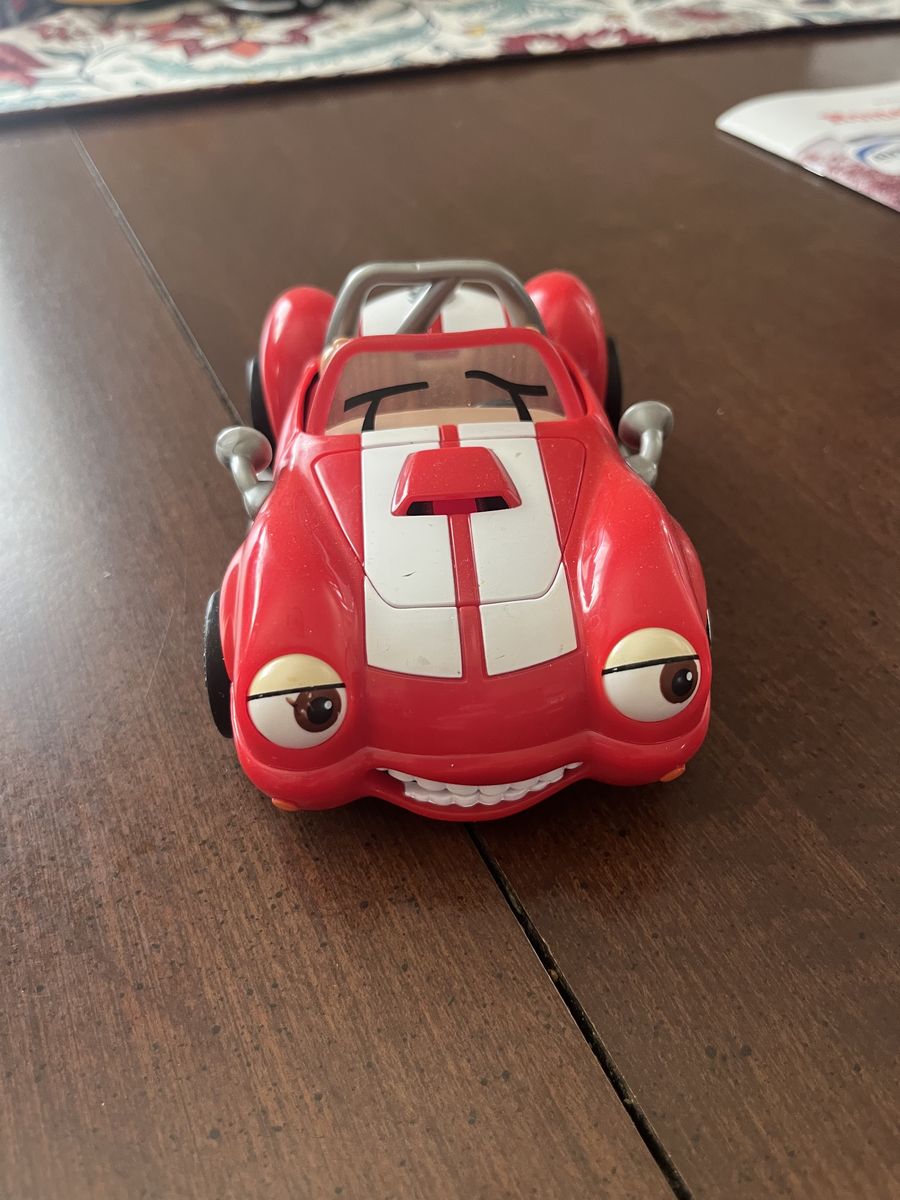 Chevron collectible red and white cobra