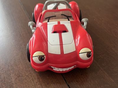 Chevron collectible red and white cobra