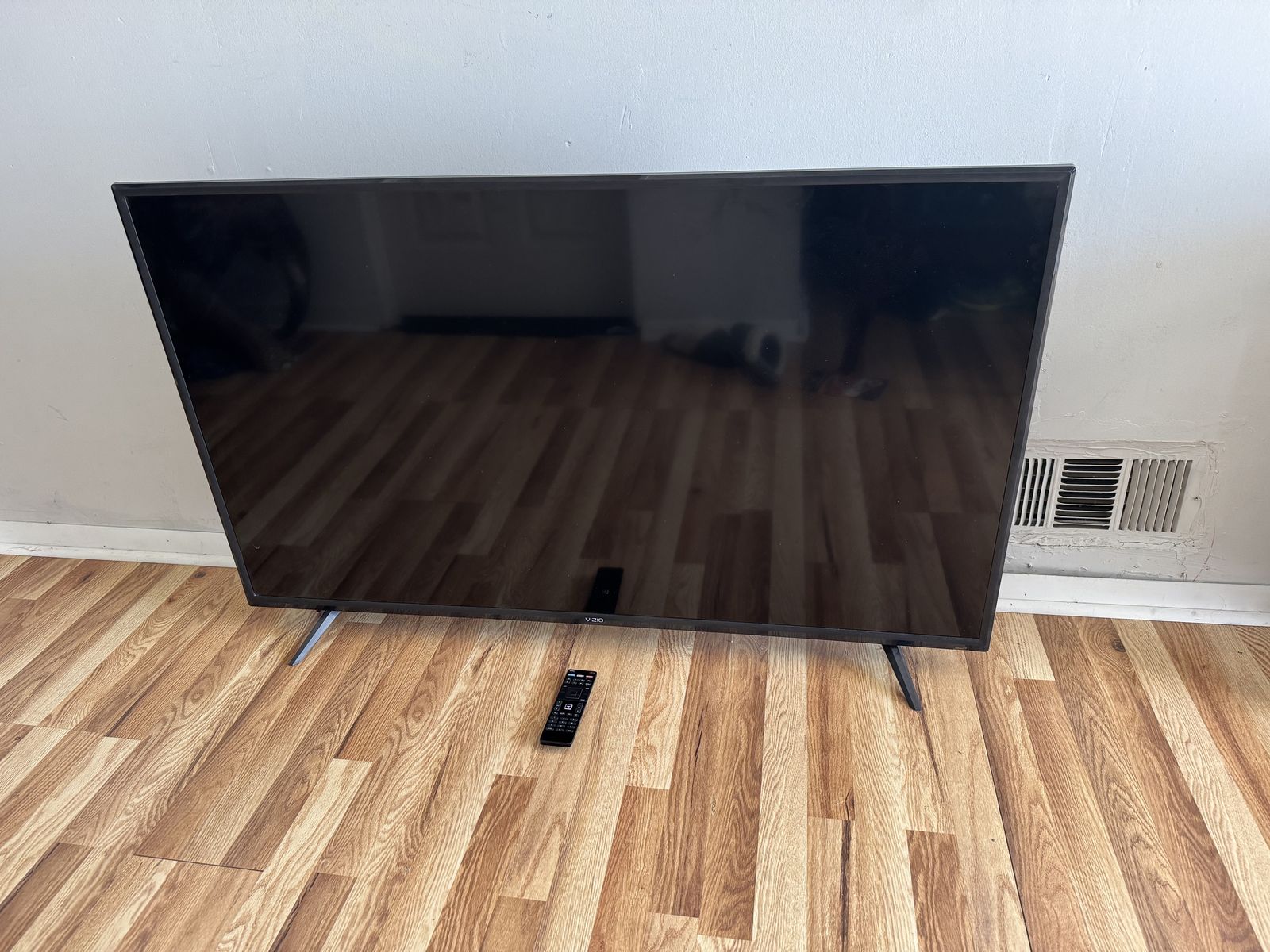 Vizio Smart TV 55 inches
