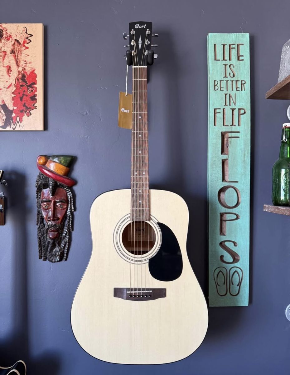 Cort Dreadnought Acoustic Guitar - Natural Finish