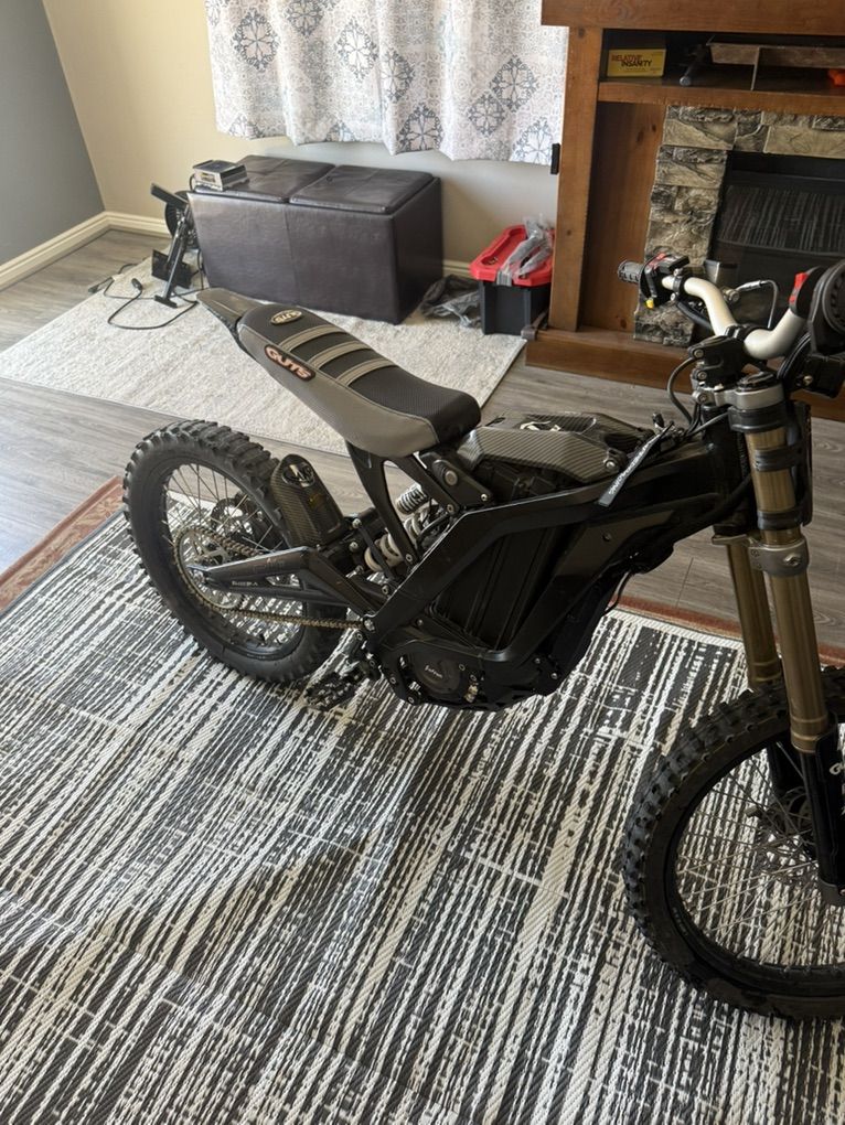 2025 surron LBX
