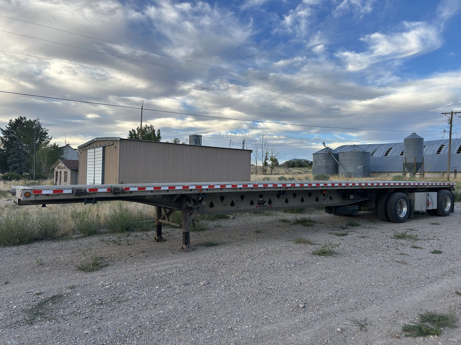 2003 Manac 48’ Flatbed Semi Trailer