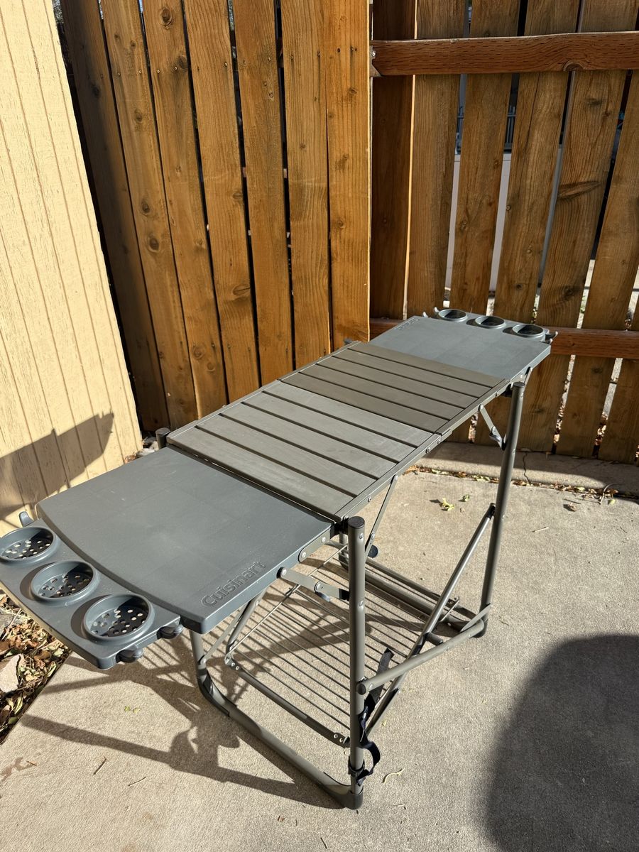 Cuisinart take along grill stand