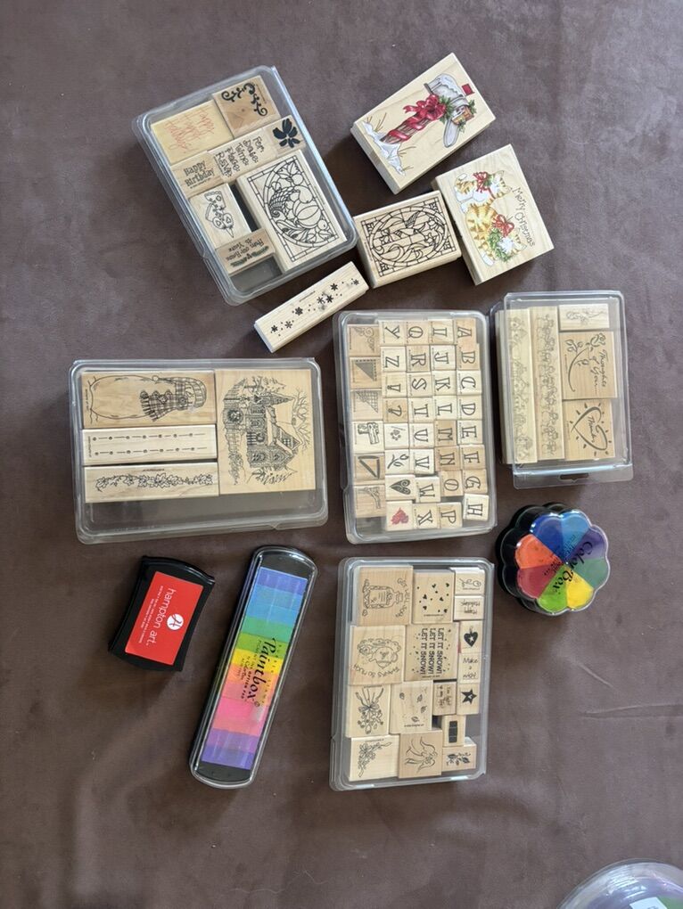 75 ink Stamps And Ink