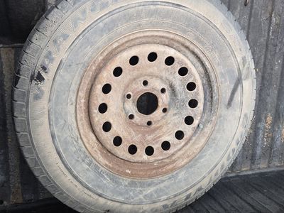 265/70r17 spare tire from GMT900 GMC/Chevrolet truck/suv
