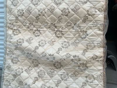 4 Full Mattresses & DVD shelf