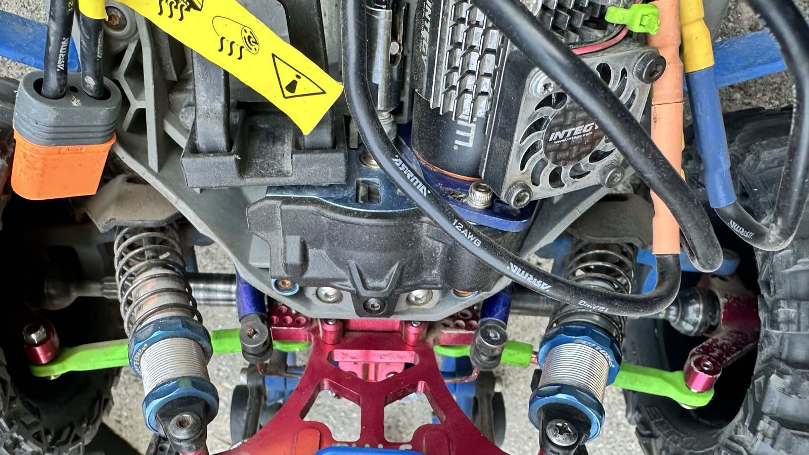 Main image 3