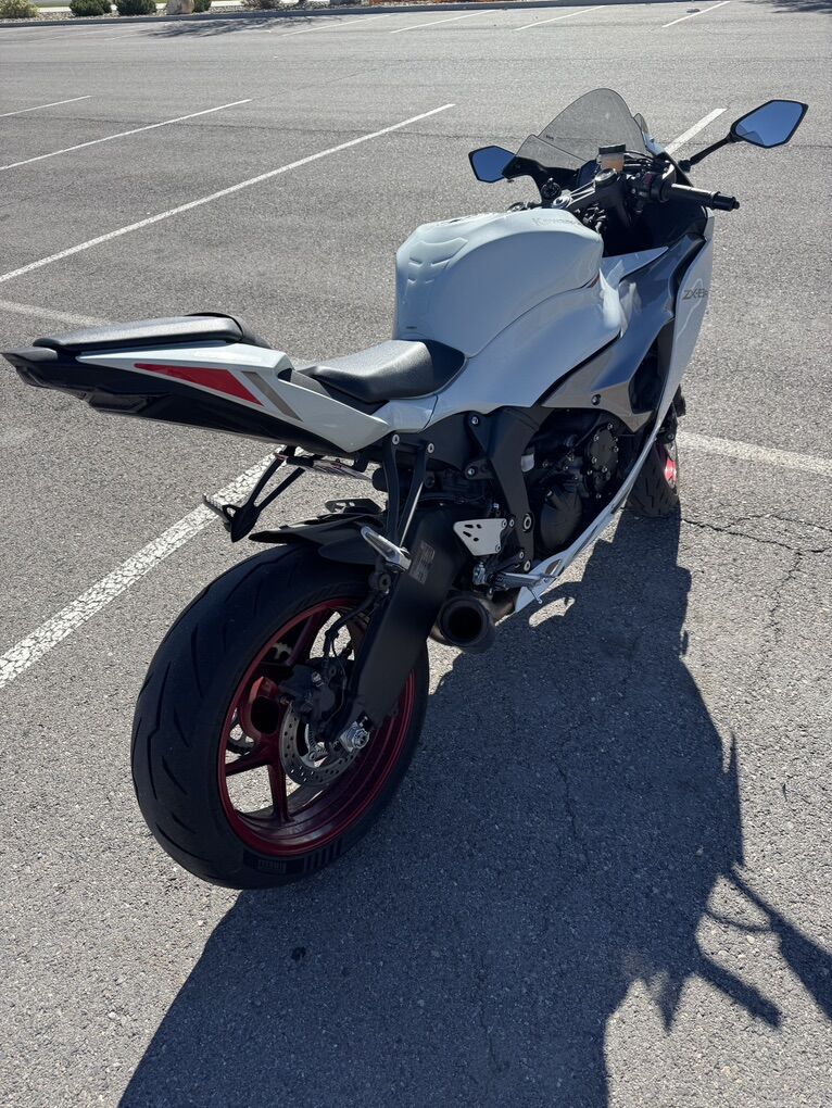 2024 Kawasaki ZX-6R