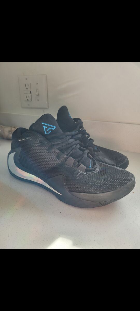 Nike Zoom Freak 1 Giannis size 10M