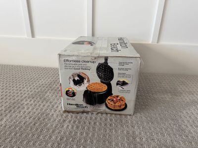 New Hamilton Beach Flip Belgian Waffle Maker