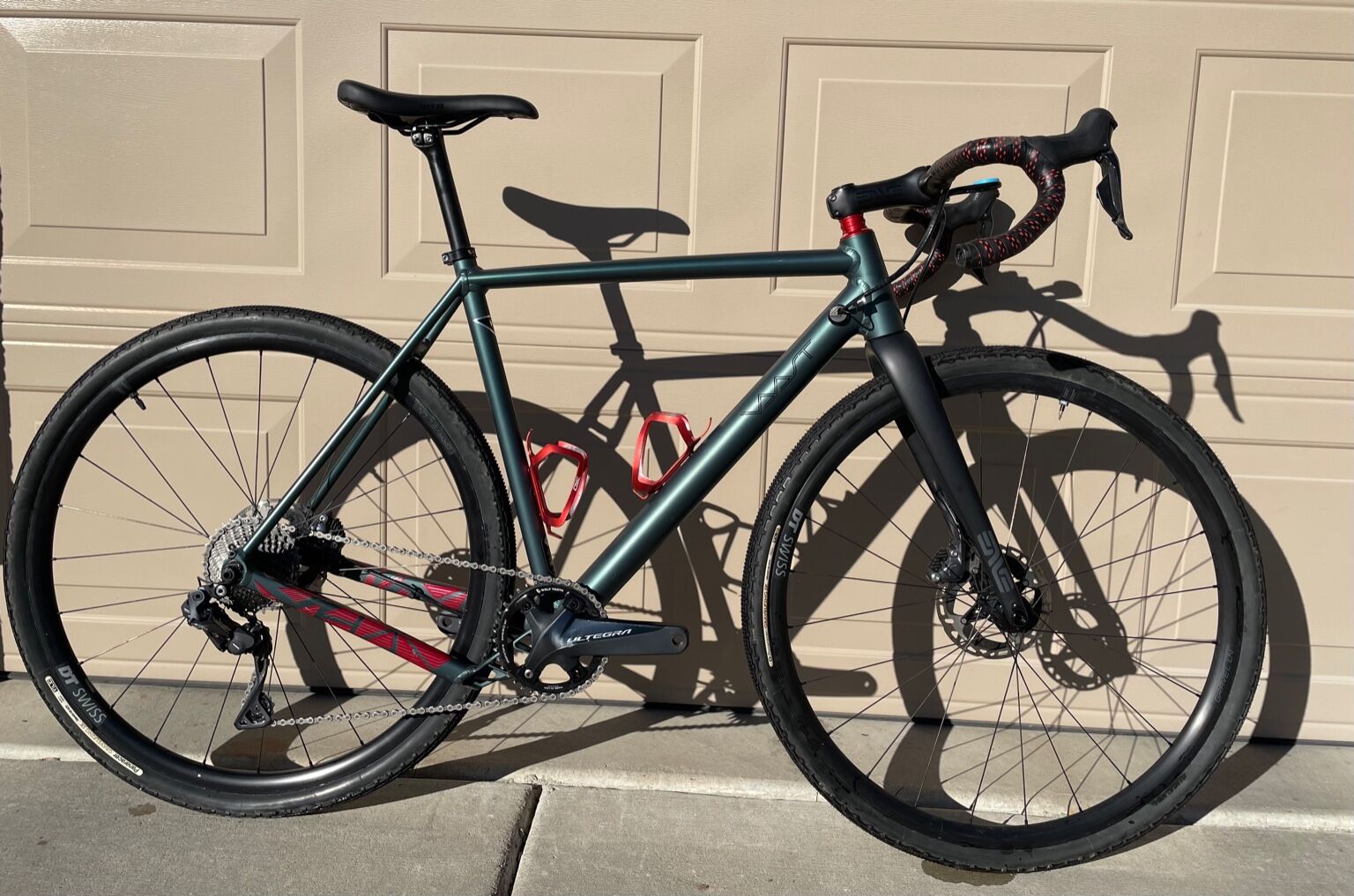 Vaast A/1 Gravel Bike – Medium (54–55) - ENVE Build