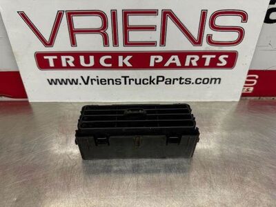 Kenworth S45-1020 Cab Dash Air Vent Louver