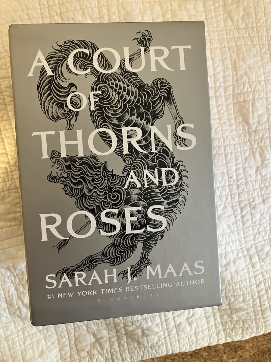 Books - A Court of Thorns and Roses