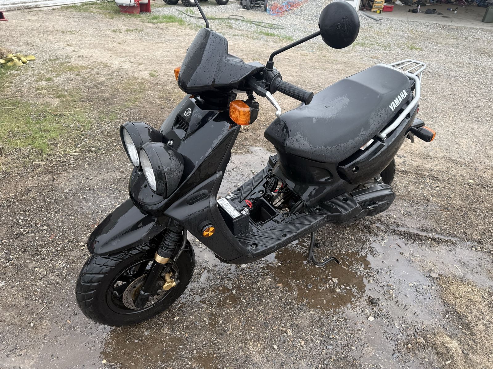 2005 Yamaha Zuma 49cc Scooter