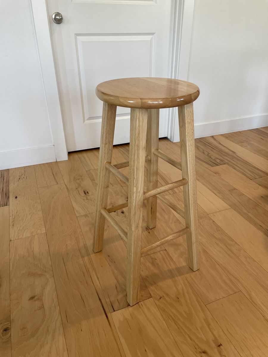 Natural Solid Wood Round Bar Stool
