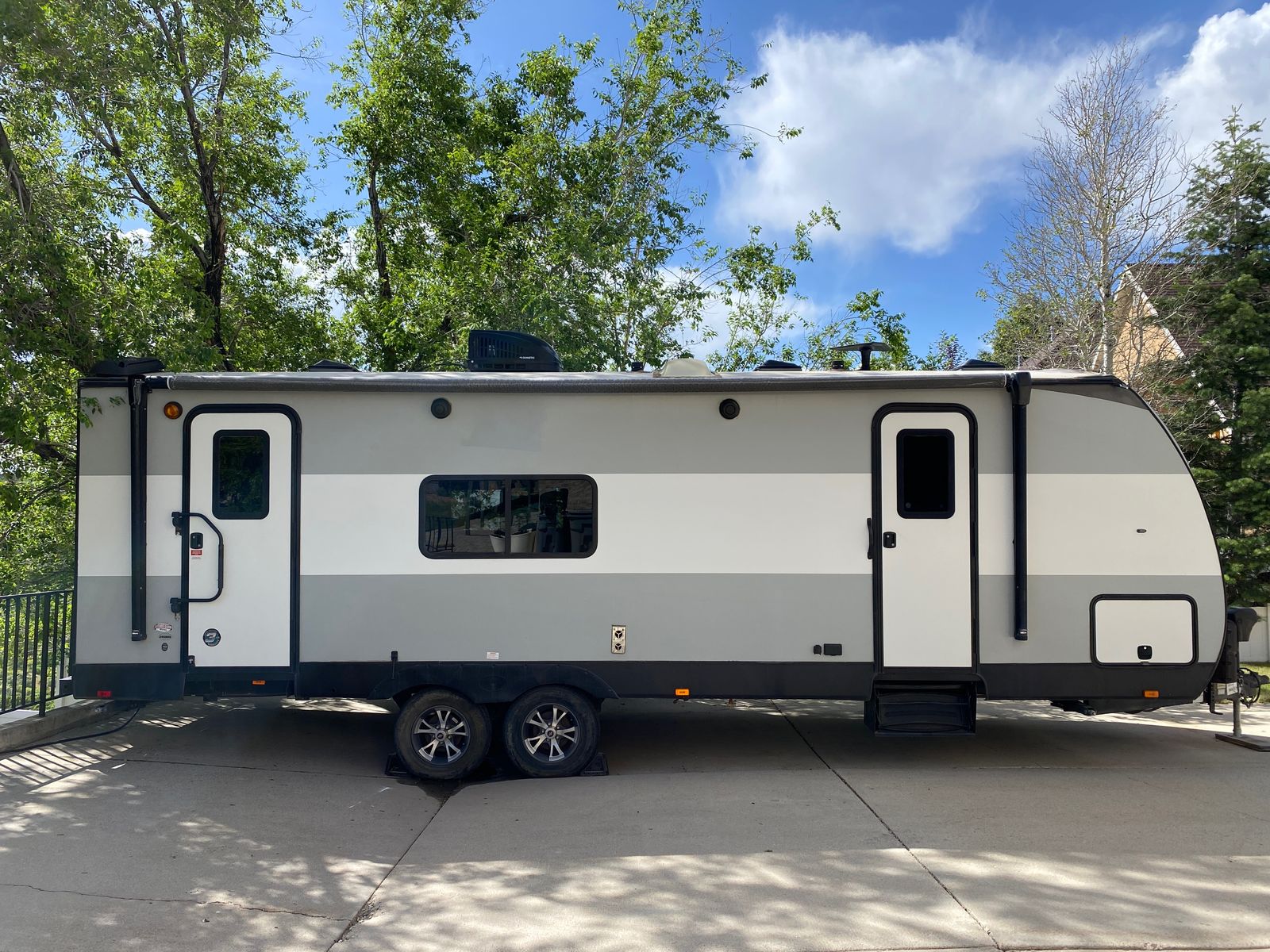 2019 30' Cruiser MPG Ultra-Lite RV Travel Trailer