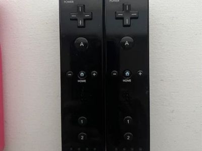 Lot of 2 Nintendo Wii Remote Black Motion Plus
