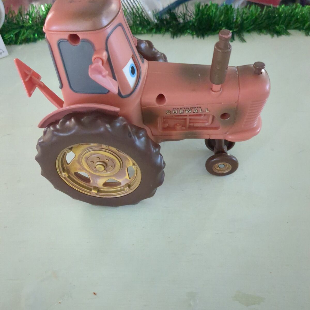 Chewall tipping tractor