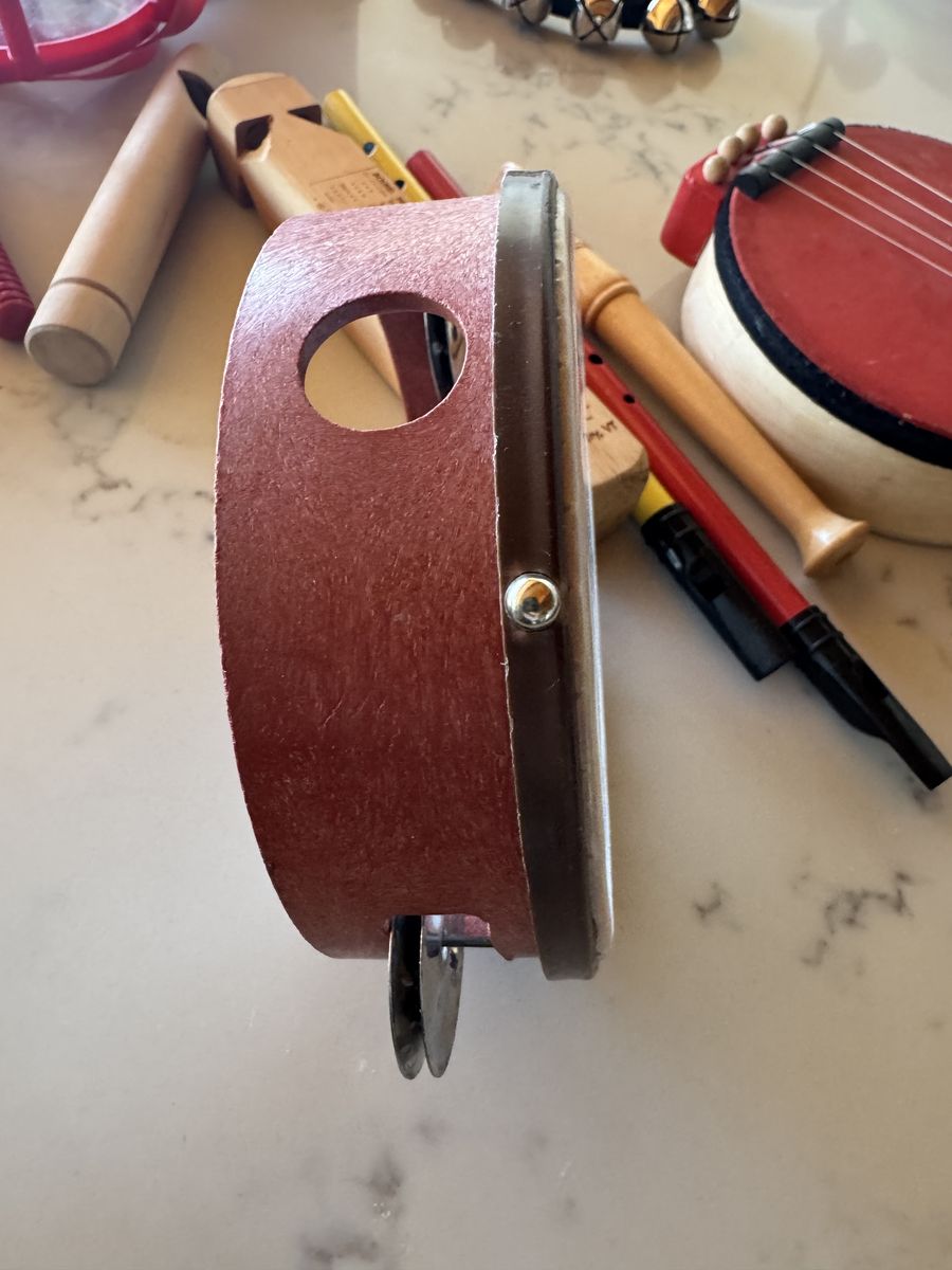 Main image 6