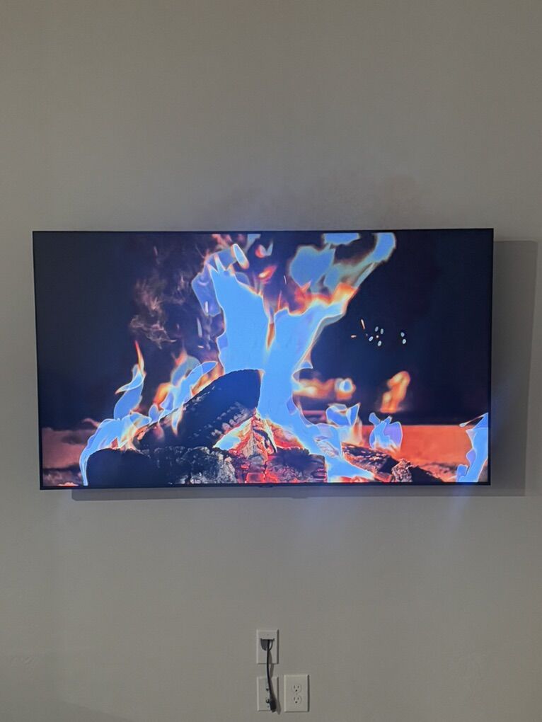 65 Inch Samsung Smart TV