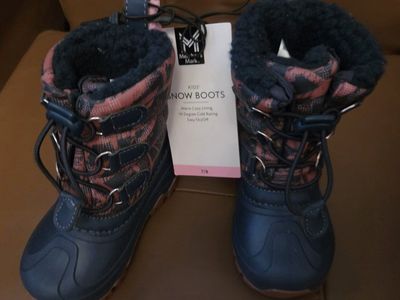 Member's Mark Kids Snow Boots Navy Blue Warm Cozy Lining Size 7/8 New