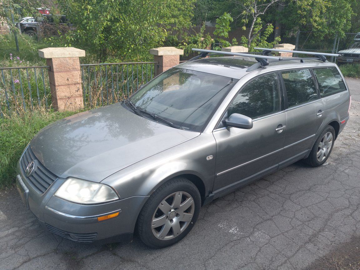 2003 Volkswagen Passat 3.6L 4Motion