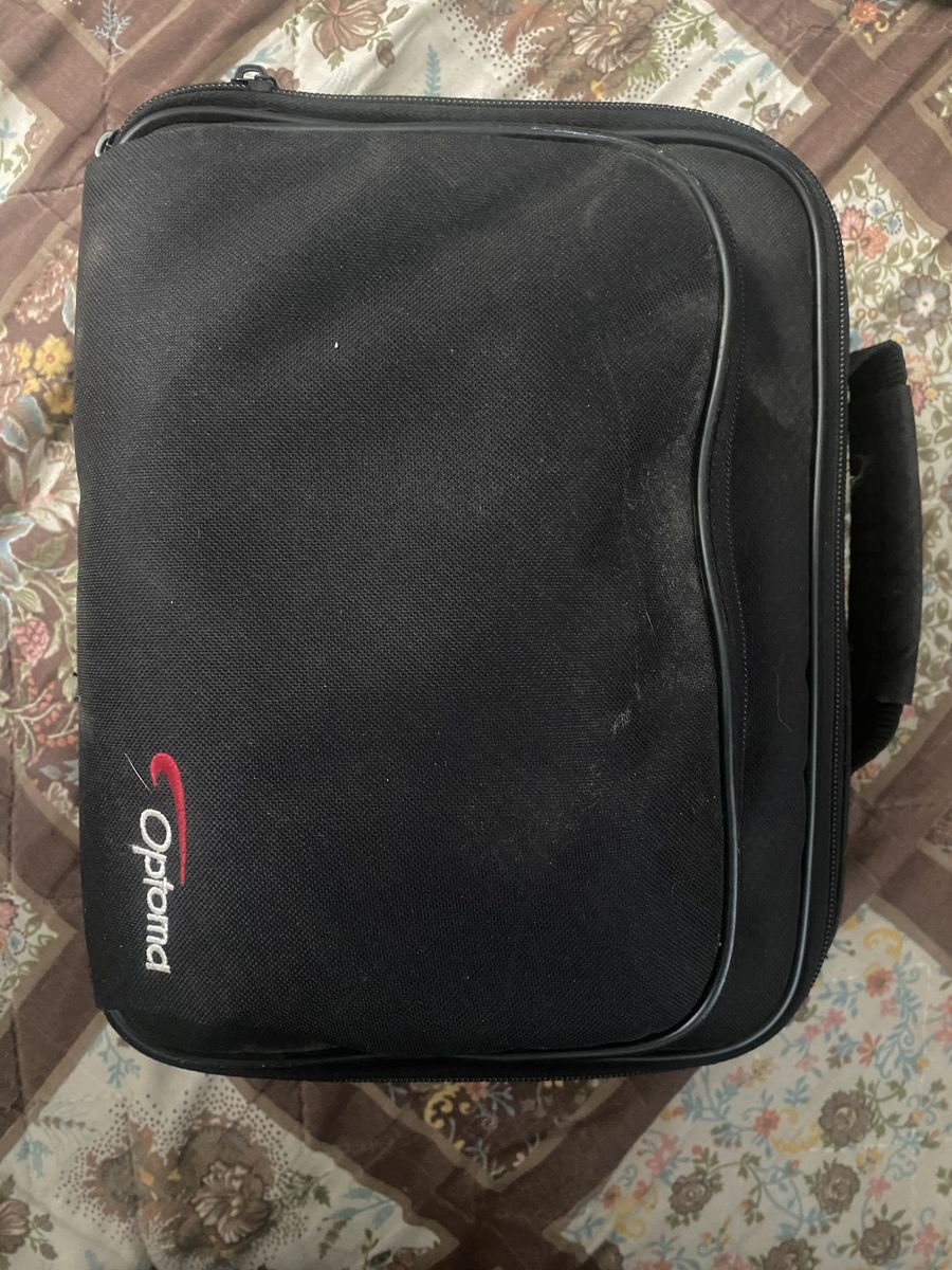 Main image 4