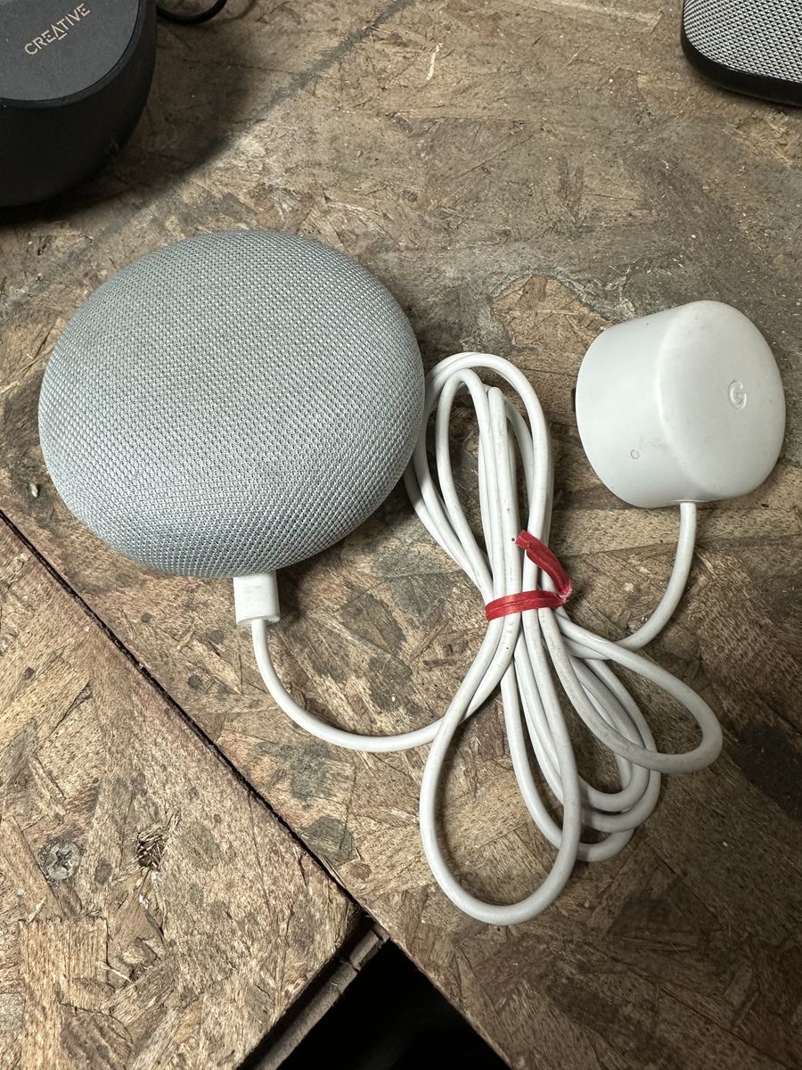 Google Home Model HOA Mini Smart Assistant