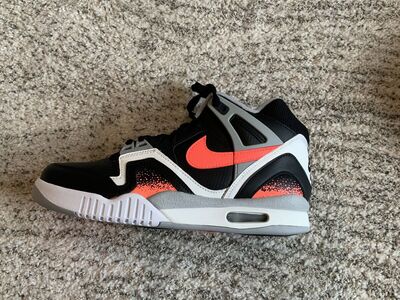 Nike Air Tech Challenge II