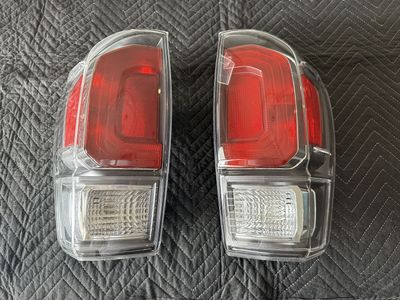 Toyota Tacoma OR Tail Lights (2016-2023)