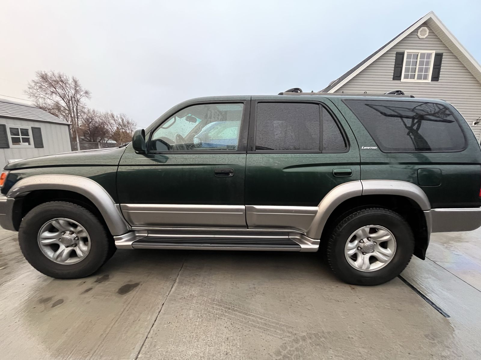 2001 TOYOTA 4RUNNER Limited