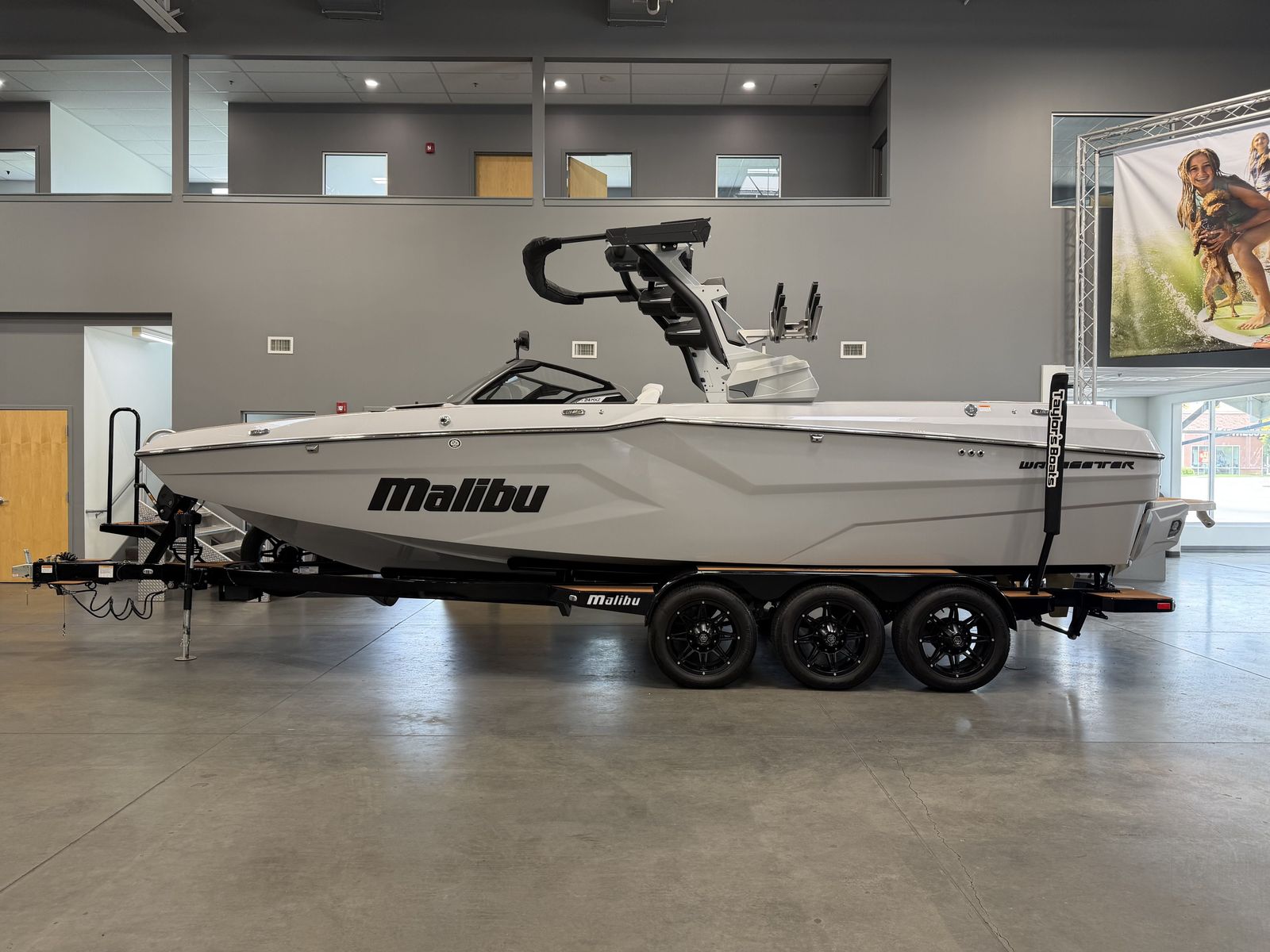 2026 Malibu 24 MXZ Boats
