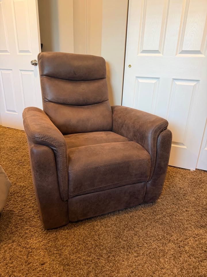 Power Recliner Chair