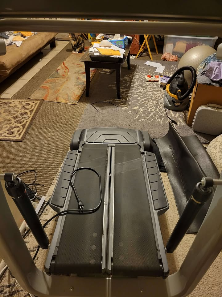Main image 4