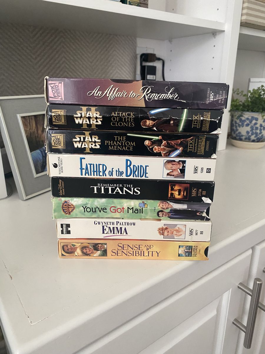 Video tape movie set 