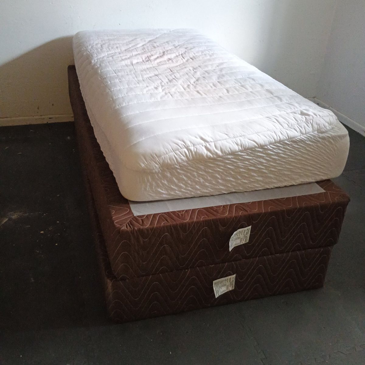 twin mattress
